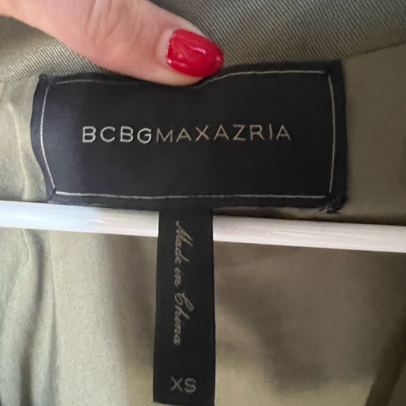 Olive green Cropped Jacket - Picture 2 of 3